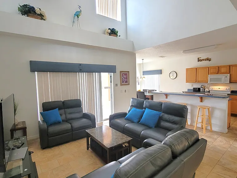 183 Highgate Park Blvd — Photo 4