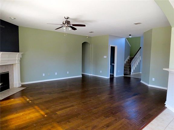 3rd image of 9717 Pinehurst Dr