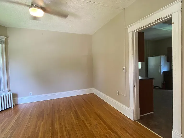 520 Church St — Photo 13