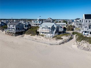 16 Percy Ln, Narragansett, RI 02879