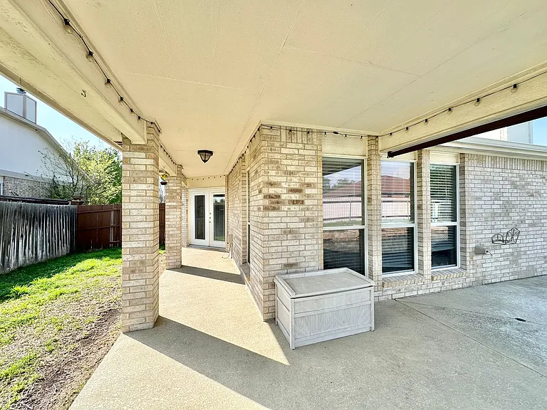 102 W Great Plains Trl — Photo 36
