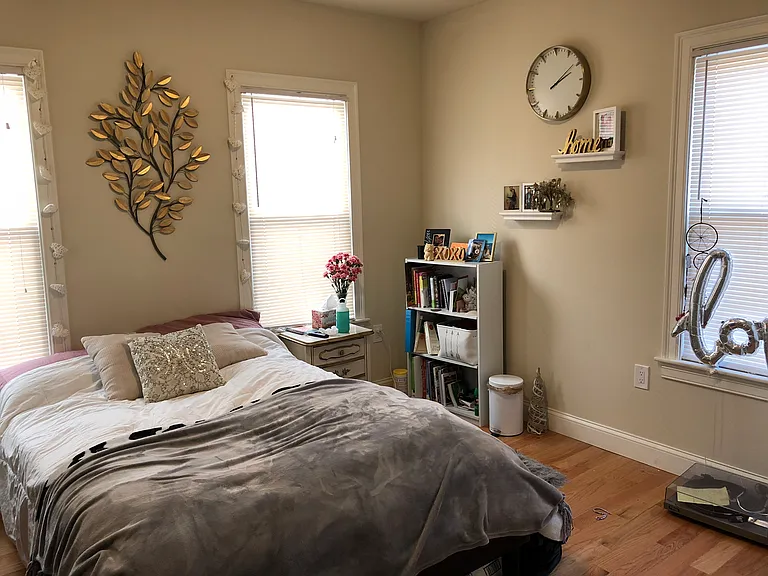 117 Webster Ave #2 — Photo 30