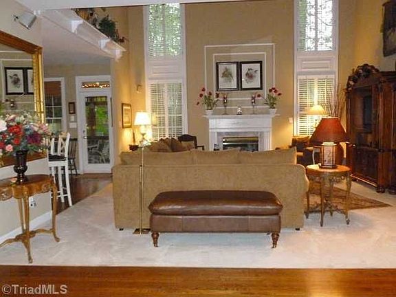 4th image of 3008 Lodge Dr