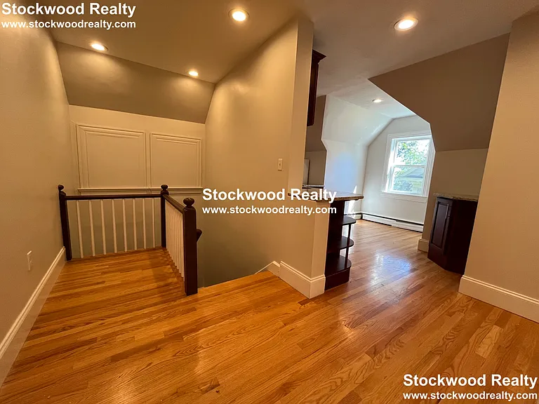 90 Lyndhurst St #5 — Photo 14