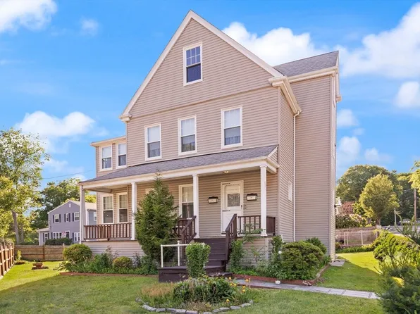 101 Pagoda St, Milton, MA 02186
