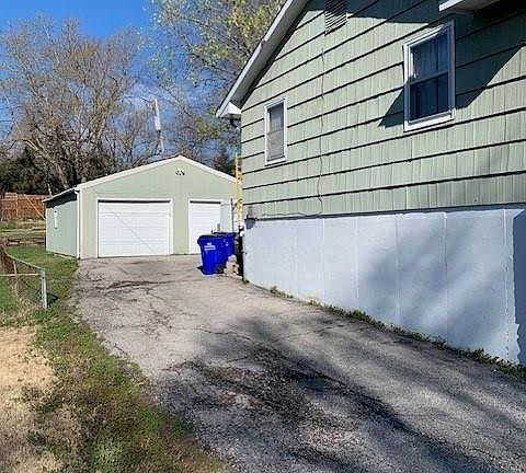 2nd image of 13608 Craig Ave