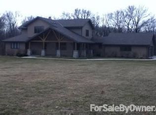 1501 Hickory Point Rd, Metamora, IL 61548