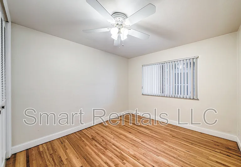 7848 Big Bend Blvd #5 — Photo 8