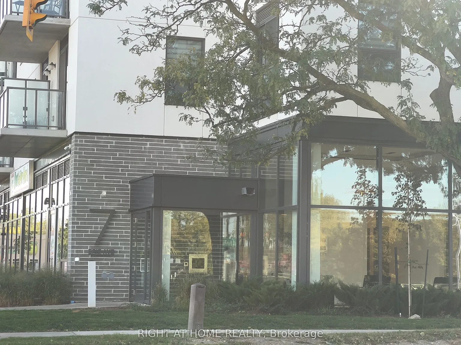 1 bed, $1,680 — Photo 3