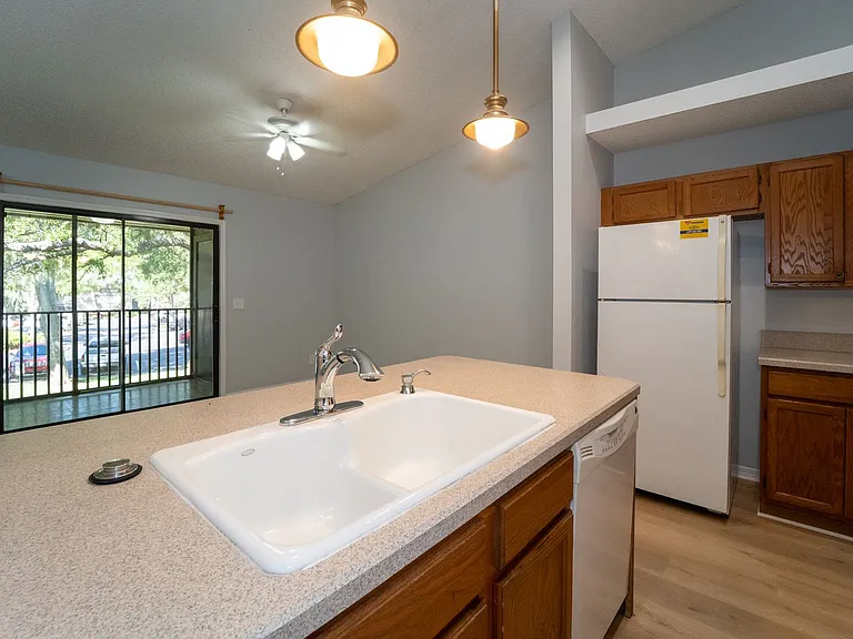 14 Santiago Ct — Photo 8