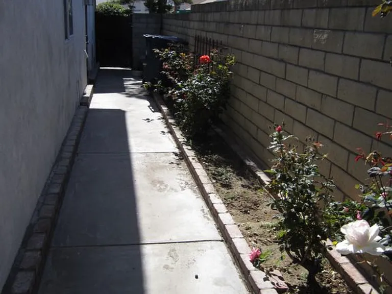 19832 Chesapeake Ln — Photo 4