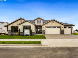 5934 SE Provence St, Hillsboro, OR