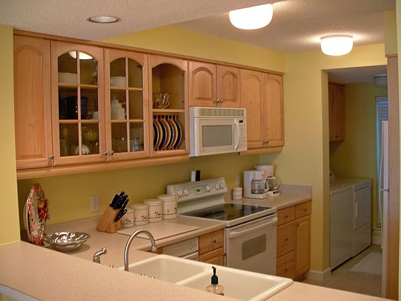 2nd image of 21 Ocean Ln APT 404