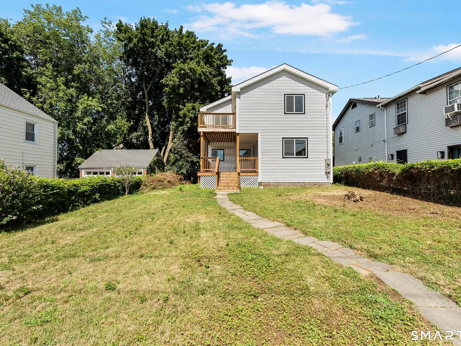 3 bed, 2.5 bath, 1885 sqft, $3,995 — Photo 4