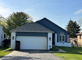 1170 E Choctaw Dr, London, OH 43140