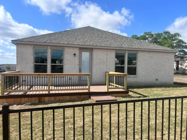 2240 Namboca Ave, New Braunfels, TX 78132