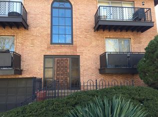 4236 W Pine Blvd, Saint Louis, MO 63108