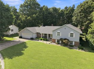 8751 N Cumberland Dr, Effingham, IL 62401