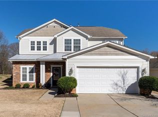 261 Loch Stone St, Fort Mill, SC 29715