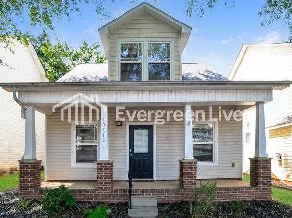 12515 Walden Lea Dr, Huntersville, NC 28078