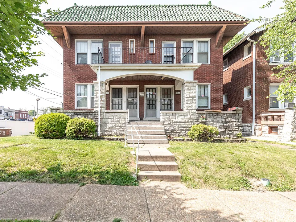4216 Neosho St #1W