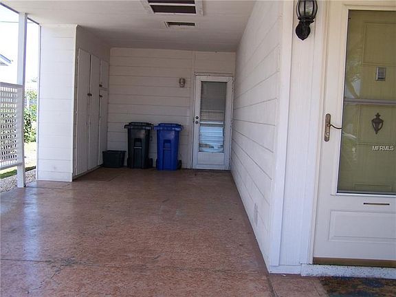 3rd image of 1611 Council Dr