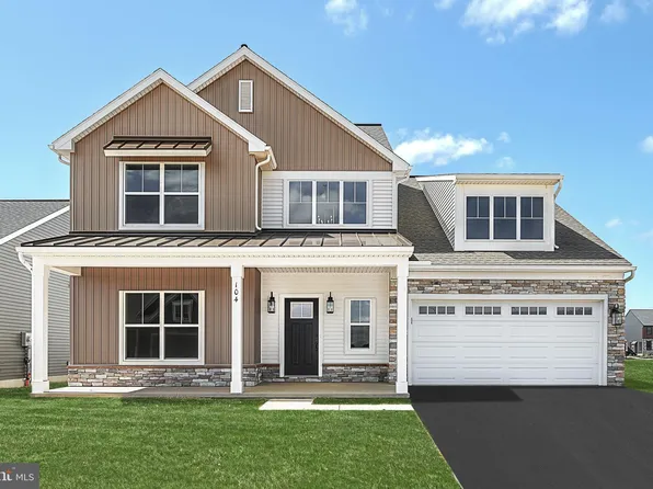104 Pinnacle Ridge Dr, Annville, PA 17003