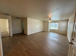 3112 Bright St #3112, Tulare, CA 93274