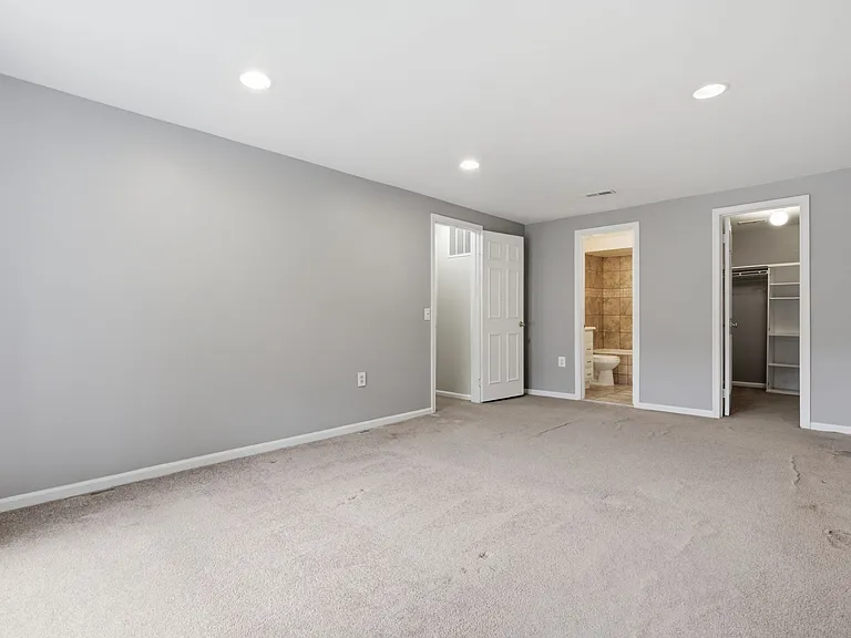 10205 Balsamwood Dr — Photo 15