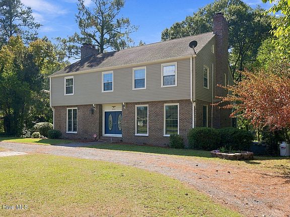 2nd image of 1013 Riverside Boulevard