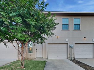 1555 Cozy Dr, Fort Worth, TX 76120