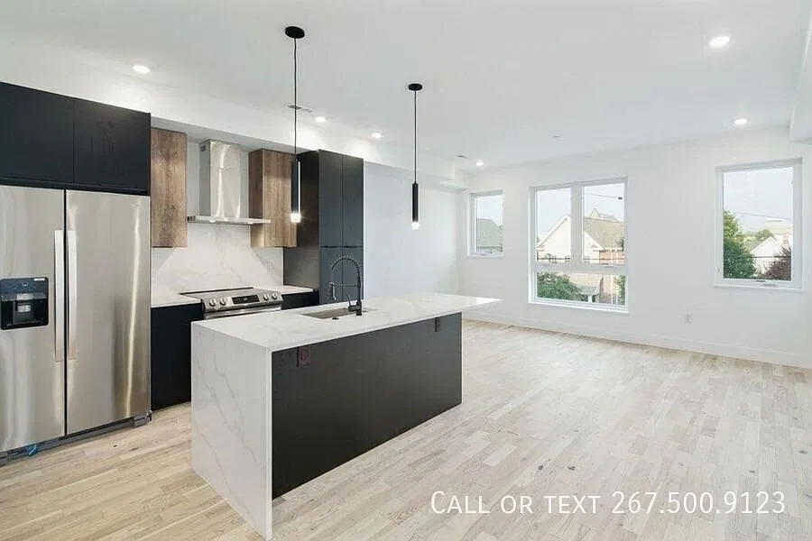 1520 N 8th St — Photo 1
