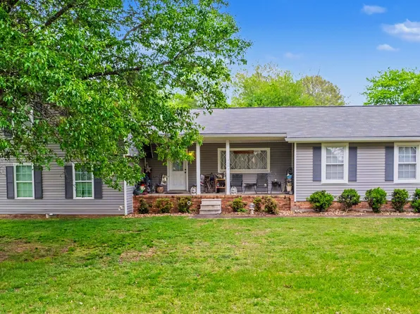1091 S Browns Ln, Gallatin, TN 37066