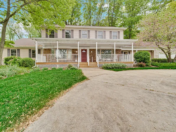 1610 Cobblestone Ct, Chesterton, IN 46304