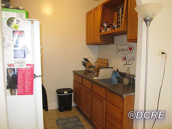 3rd image of 7010 N Ashland Blvd APT 100