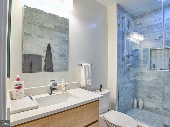 4th image of 1000 New Jersey Ave SE APT 1029