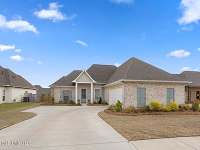 589 E Park St, Canton, MS, 39046