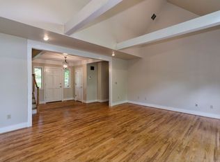 1019 Woodlands Rd, Charlottesville, VA 22901