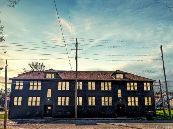 7403 Midland St, Detroit, MI 48238