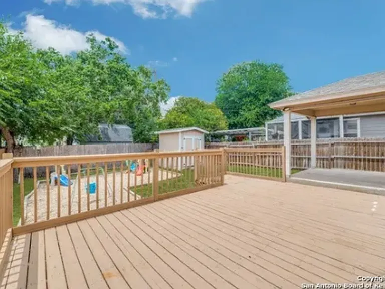 9606 San Fidel Rio — Photo 14
