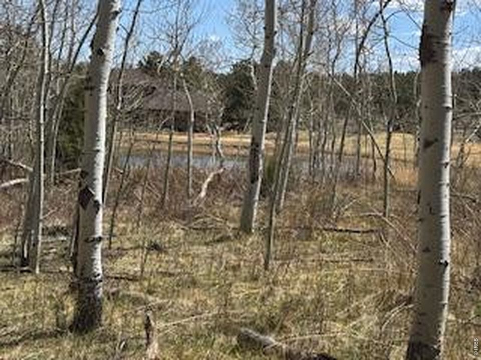 1st image of 400 Fox Acres Dr W