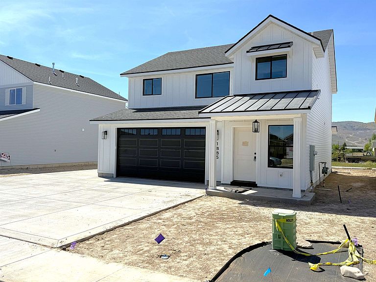 Listing photo 3