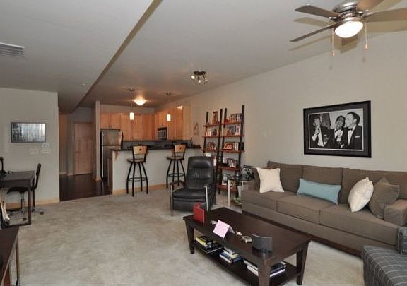 4th image of 2282 Swan Blvd #2282