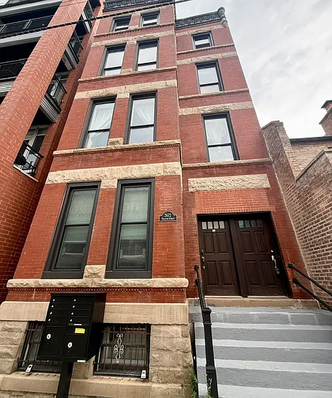 2672 N Halsted St #1E — Photo 1