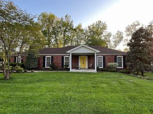 3202 Kinvara Ln, Louisville, KY 40242