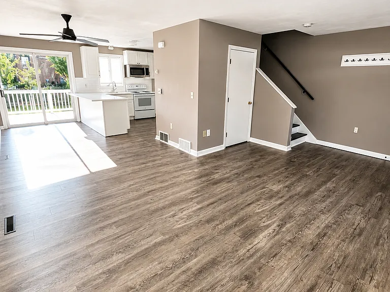 11 Barnold St — Photo 3
