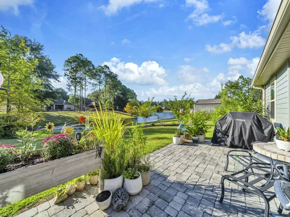 15 Amadeus Ave, Freeport, FL 32439