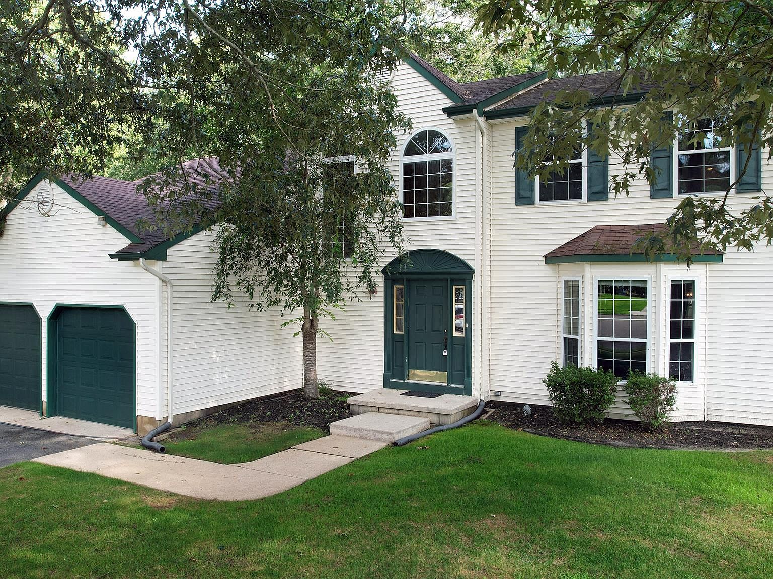 THE APARTNENT ラグマット　stabridge THE APARTNENT ラグマット stabridge THE APARTNENT ラグマット