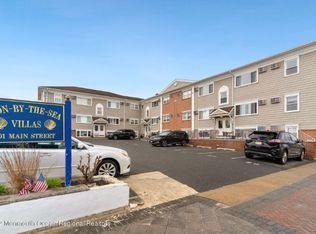 501 Main St APT 33, Avon By The Sea, NJ 07717