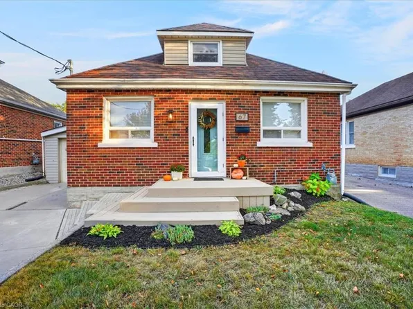 67 Arnold St, Kitchener, ON N2H 6C9